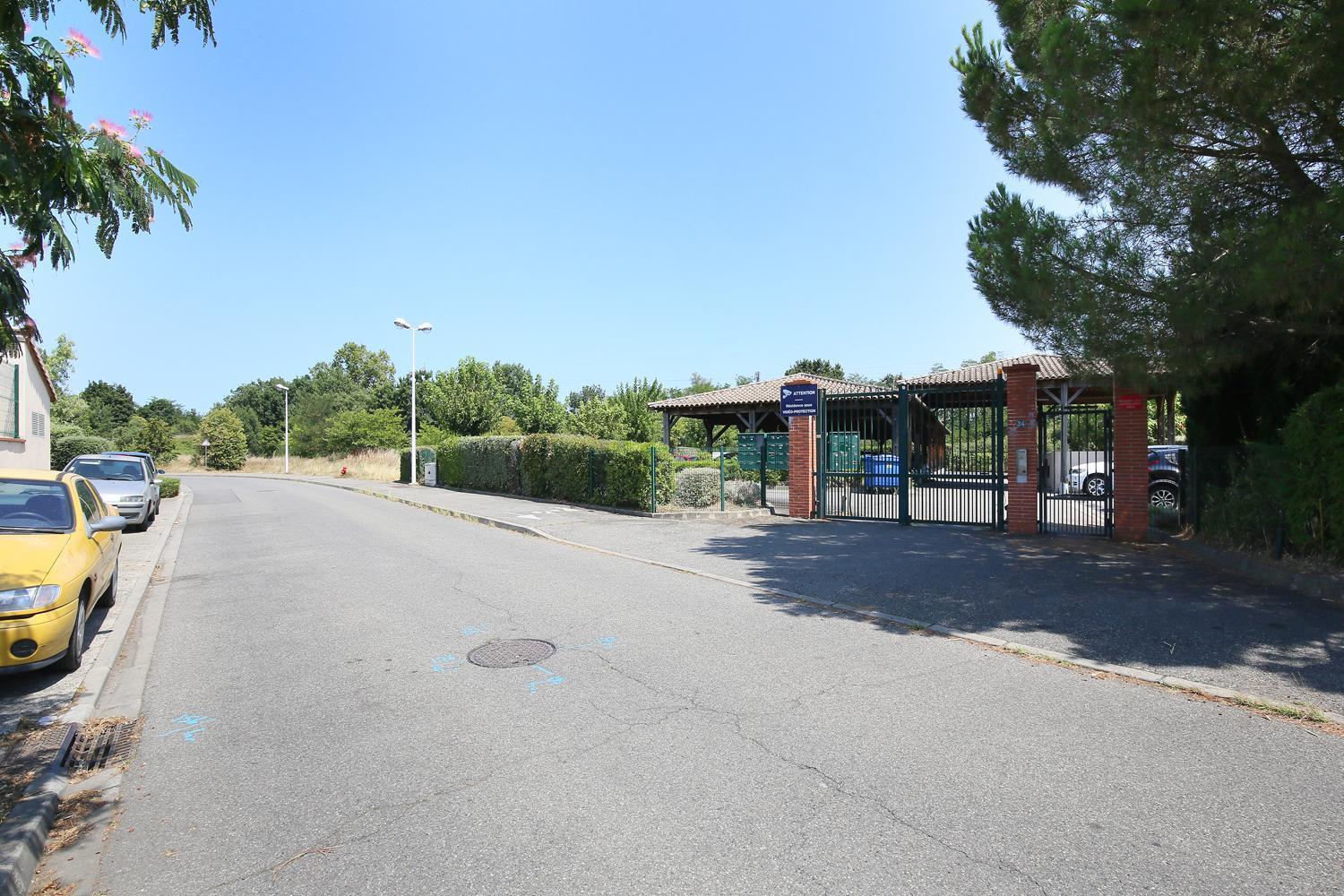 Berges Du Midi - Piscine Parking Fenouillet (Haute-Garonne)